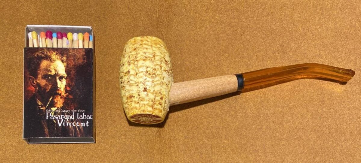 پیپ کورن Missouri meerschaum Corn cob