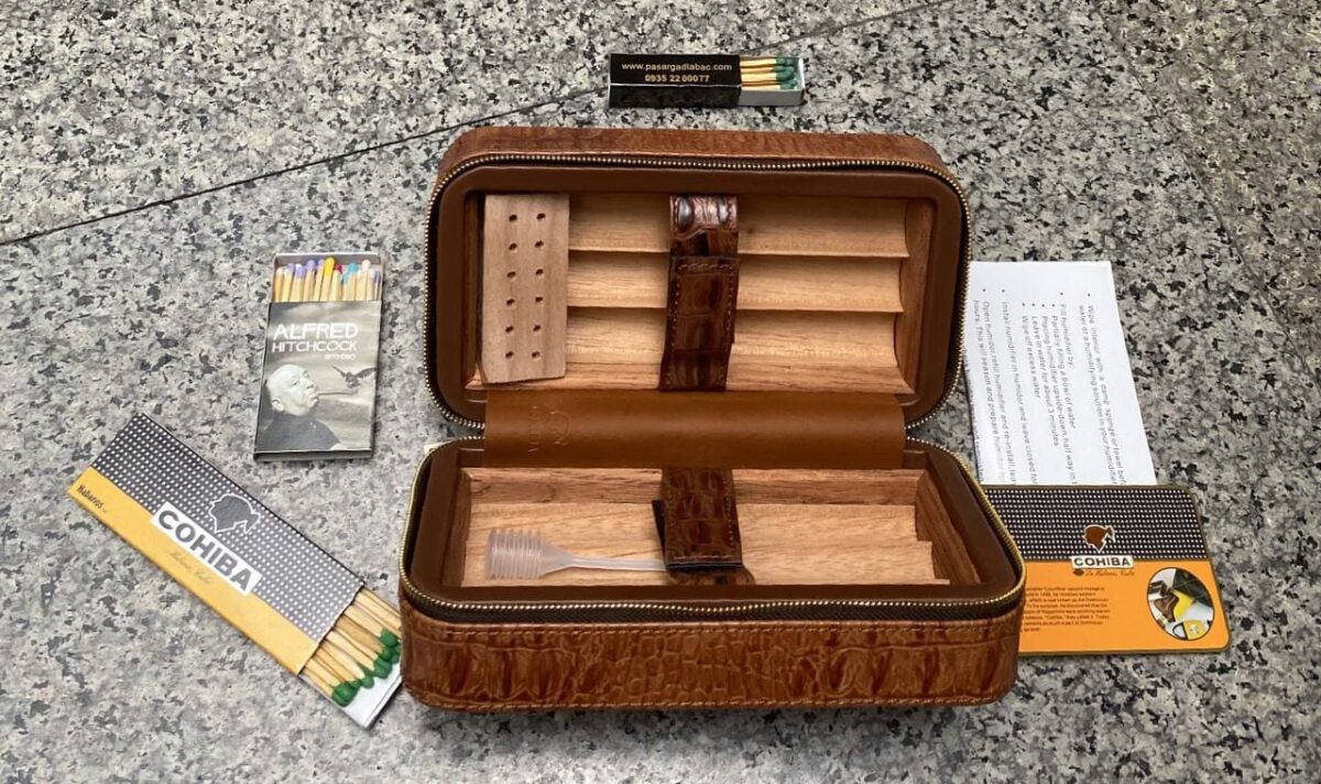 کیف هومیدور کوهیبا Cohiba humidor cigar case