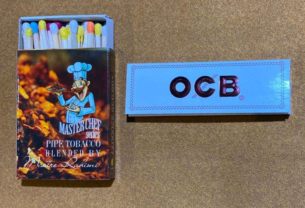 پیپر ( کاغذ سیگارپیچ ) او سی بی OCB rolling papers هر بسته