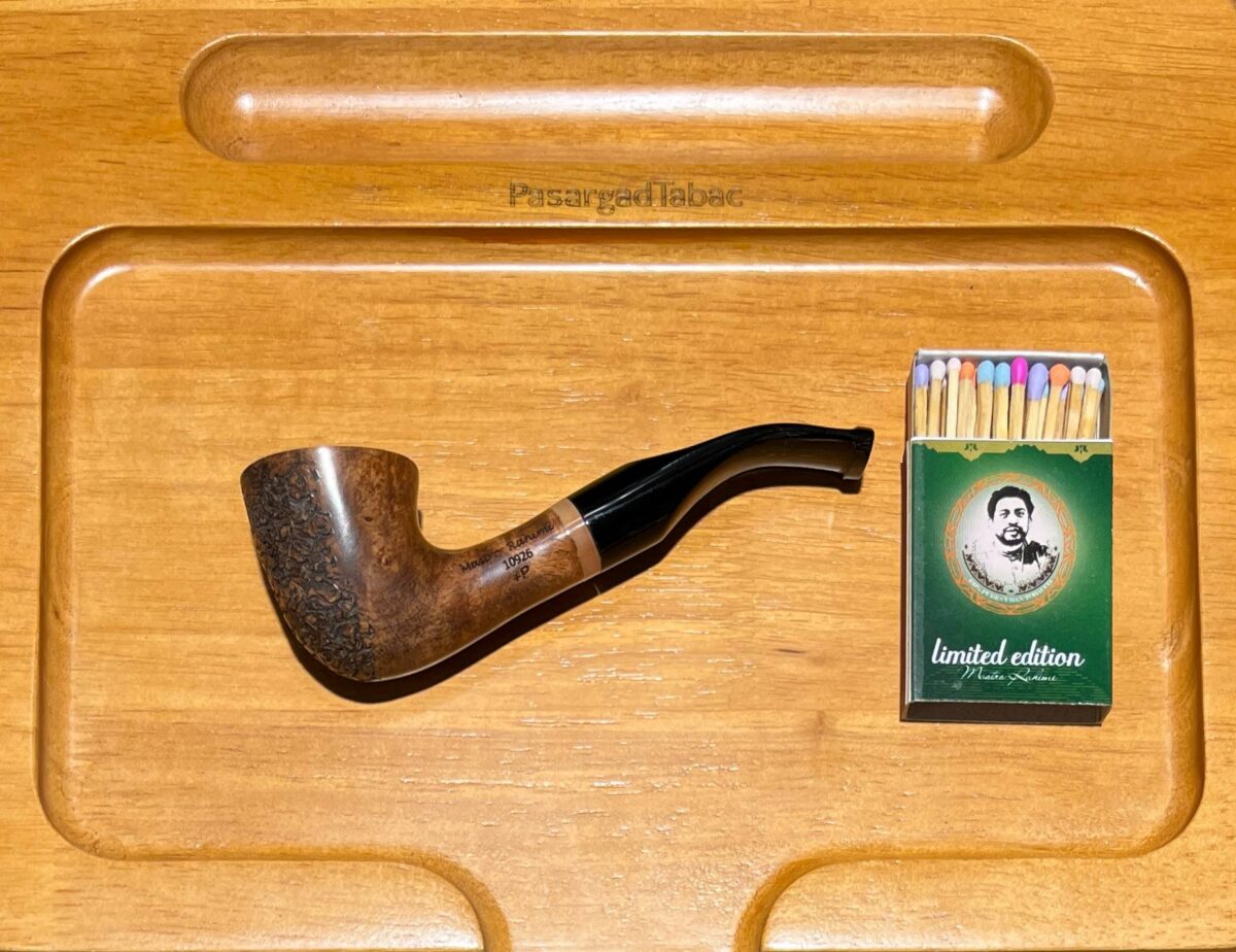 پیپ دست ساز شماره ۱۰۹۲۶