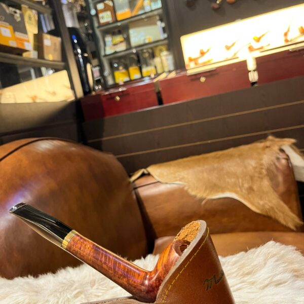 استند پیپ چرمی بزرگ