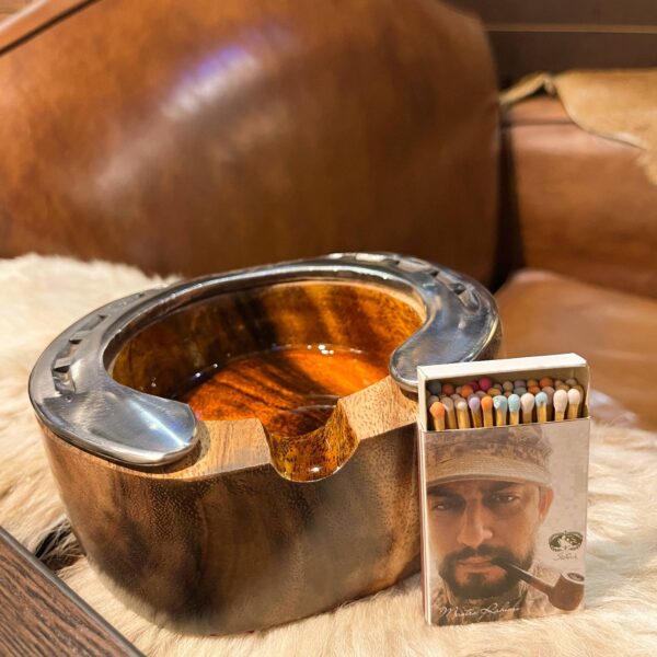 زیر سیگاری نعل اسب مخصوص سیگاربرگ